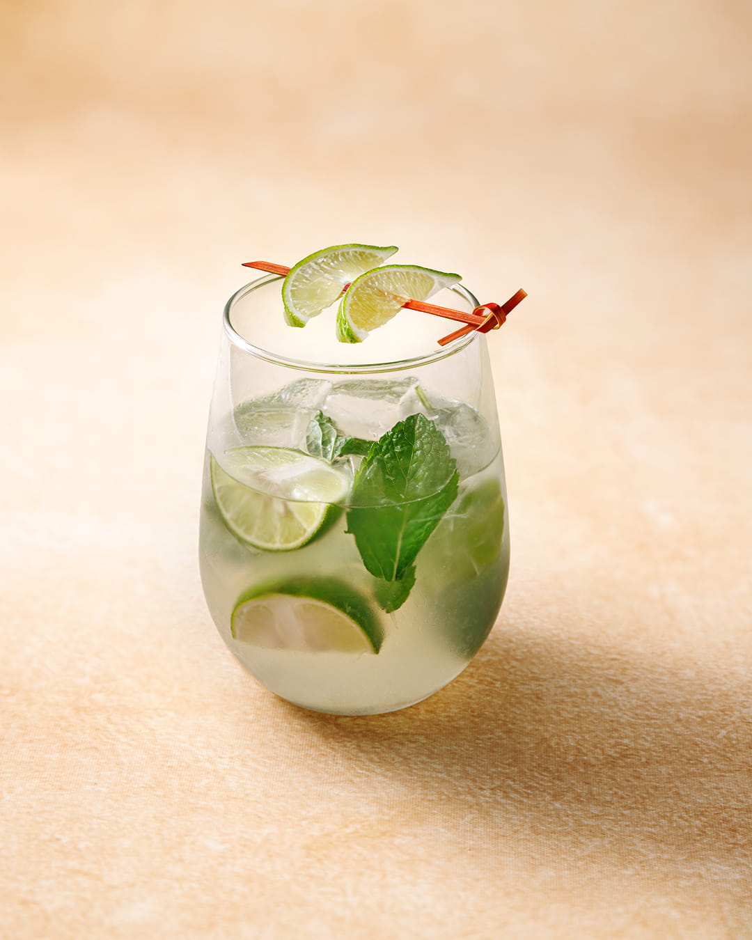 1516-drink-menu-cocktail-drunkengarden